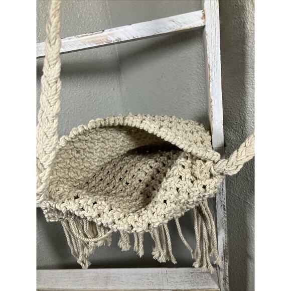 Women's White Macrame Boho Purse With Tassels Shoulder Purse/Bag - Picture 7 of 7